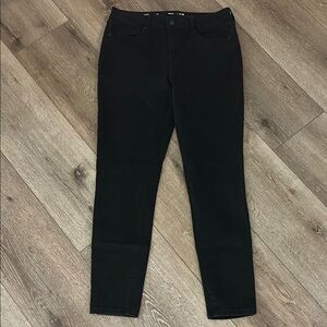 Sonoma Curvy Tall Black Skinny Jeans with Sleek Fit Size 12L